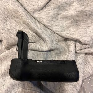 Canon BG-E21 Battery Grip